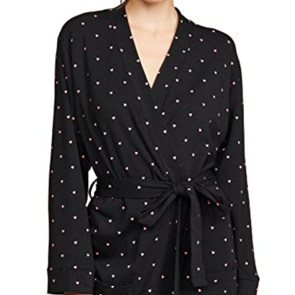 NWT Plush Heart Robe and Scrunchie Set S - Picture 2 of 6